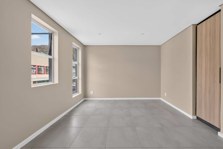 1 Bedroom Property for Sale in Fish Hoek Western Cape